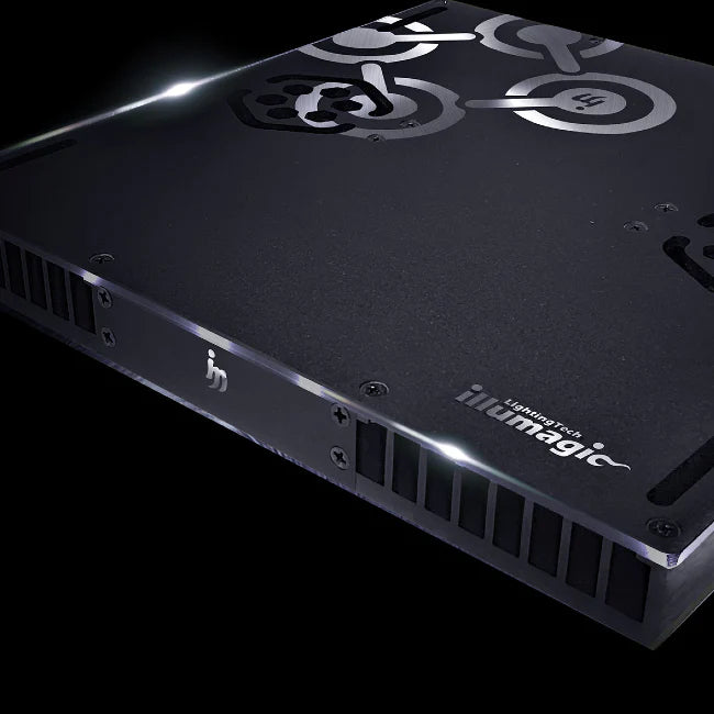 illumagic x4 Led light topside view showcasing the brand and design